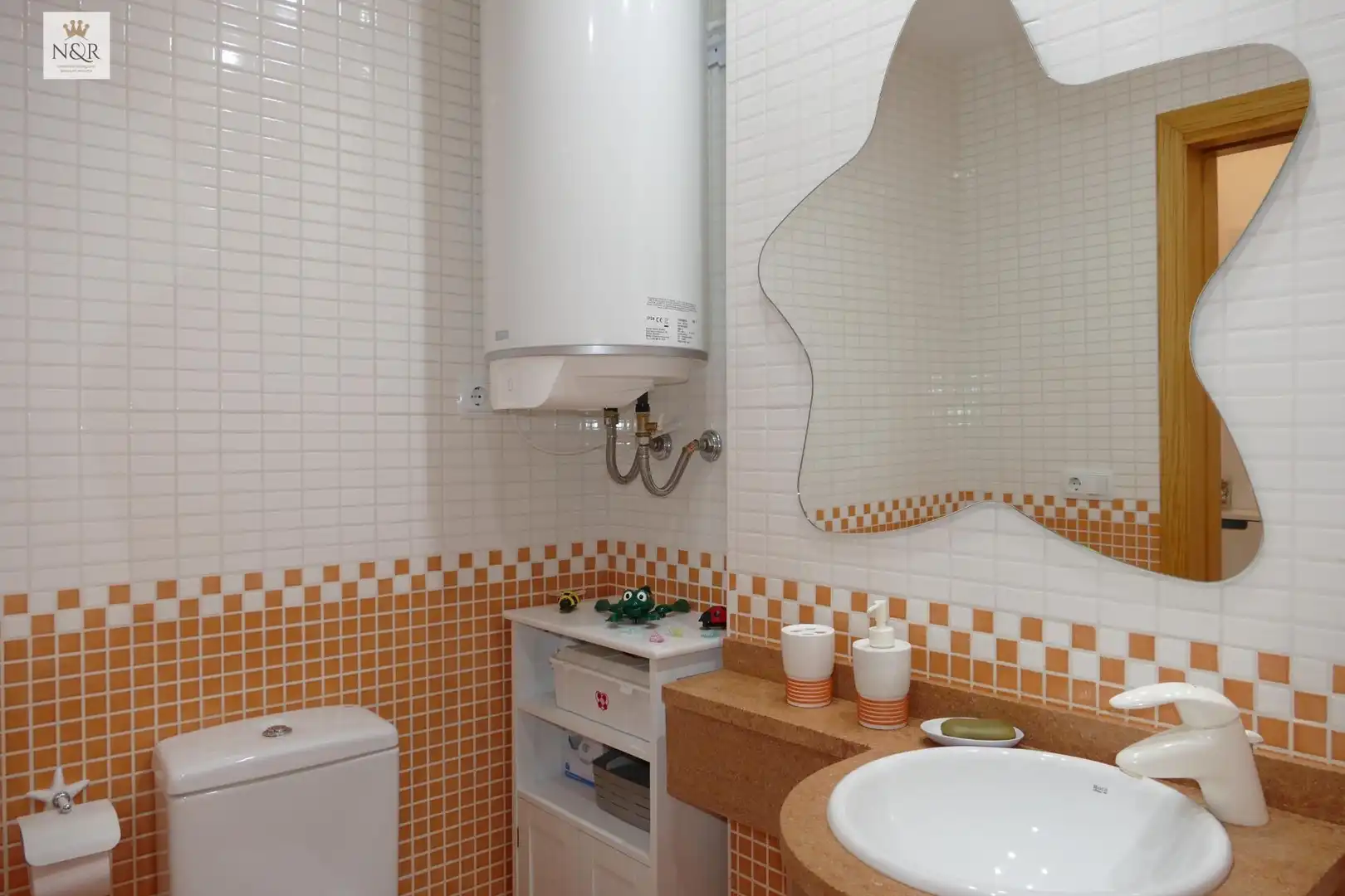 Bathroom of Flat for sale in Alaró  with Air Conditioner, Parquet flooring and Furnished