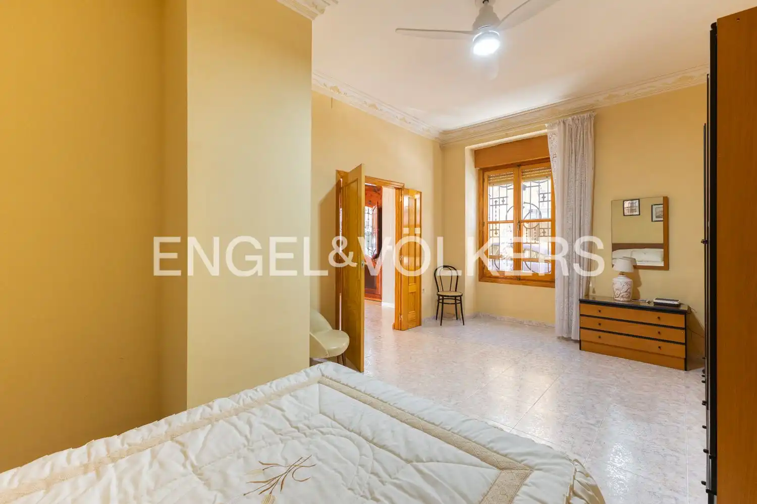 Houses for sale in Villanueva de Castellón  with Heating and Private garden