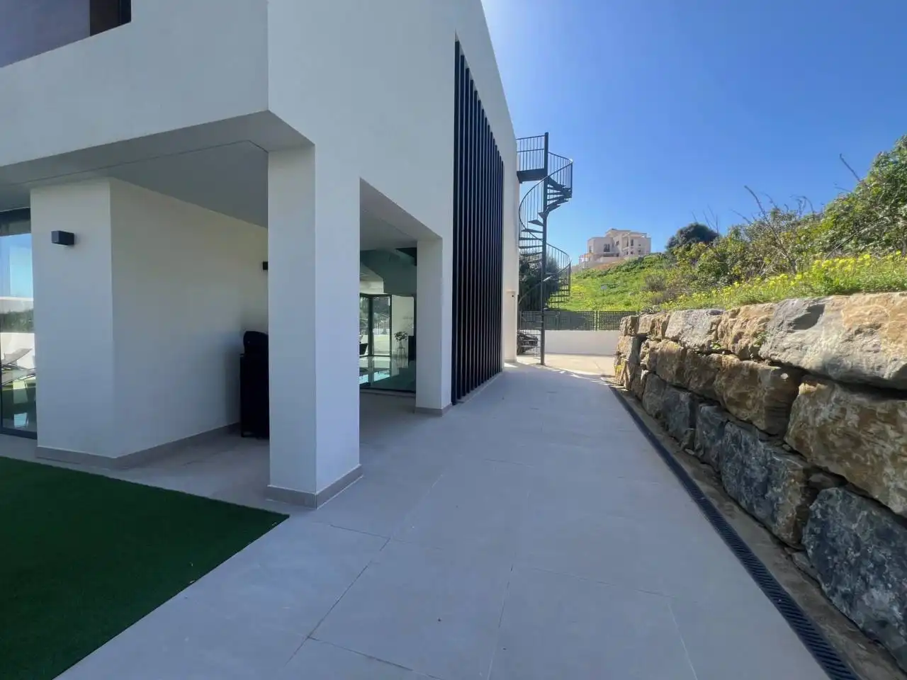 Terraza de Casa o chalet en venta en Estepona con Aire acondicionado, Calefacción y Jardín privado
