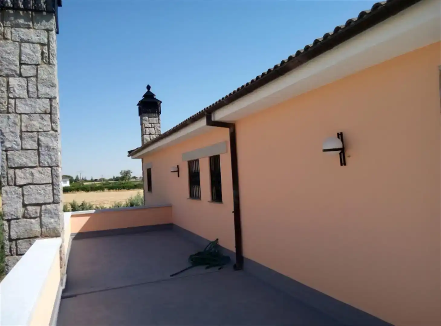 Vista exterior de Pis en venda en Salamanca amb Jardí privat, Traster i Piscina