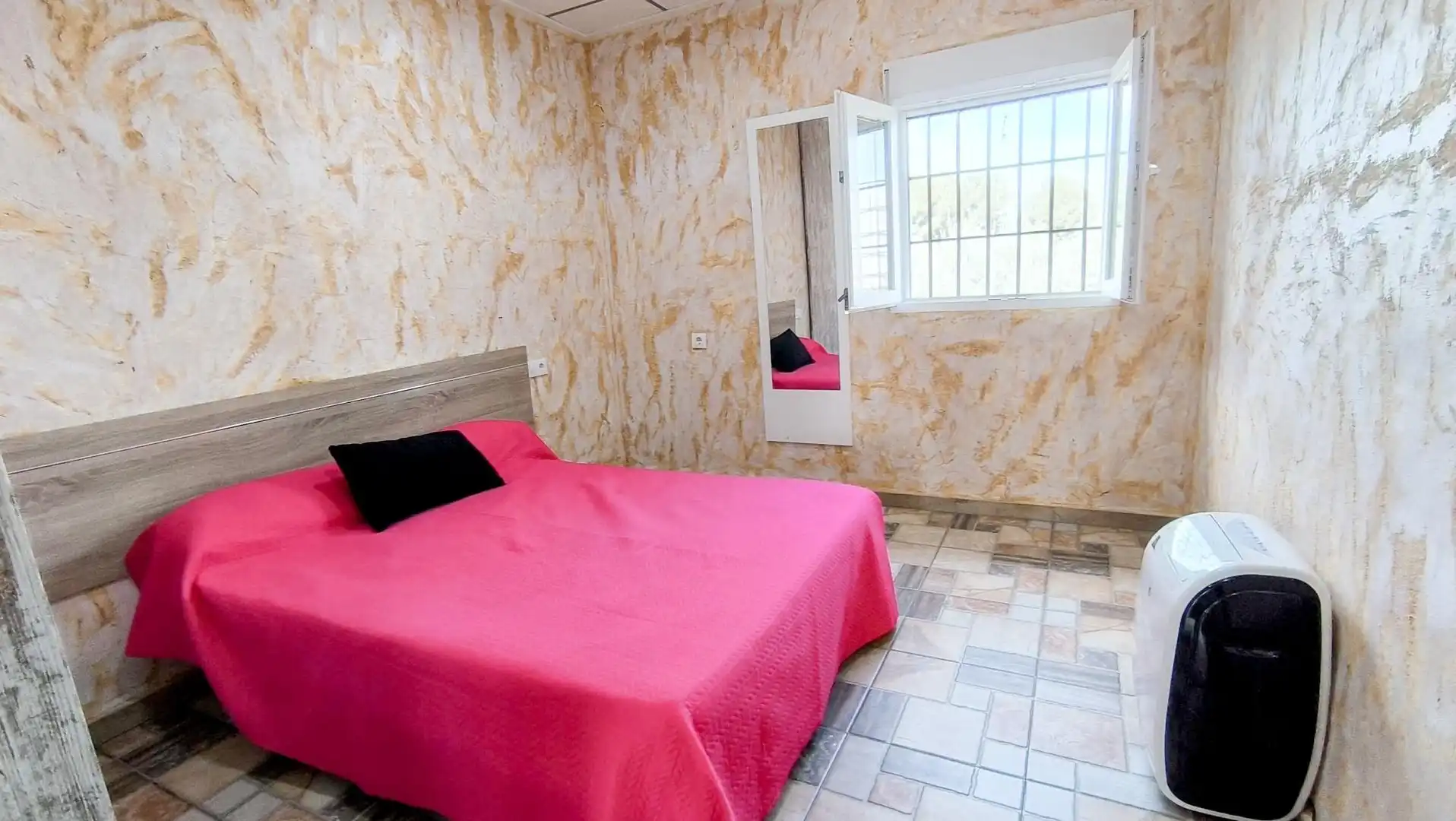 Habitación de Finca rústica en venta en Murcia con Aire acondicionado, Calefacción y Piscina
