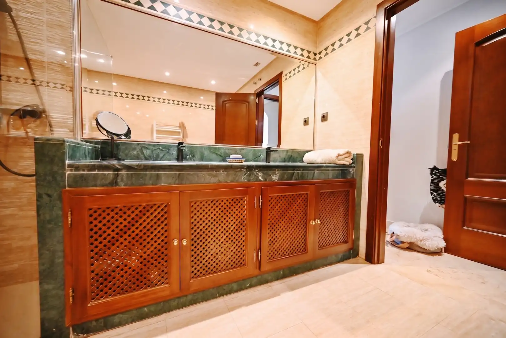 Baño de Apartamento en venta en Ojén con Aire acondicionado, Jardín privado y Piscina