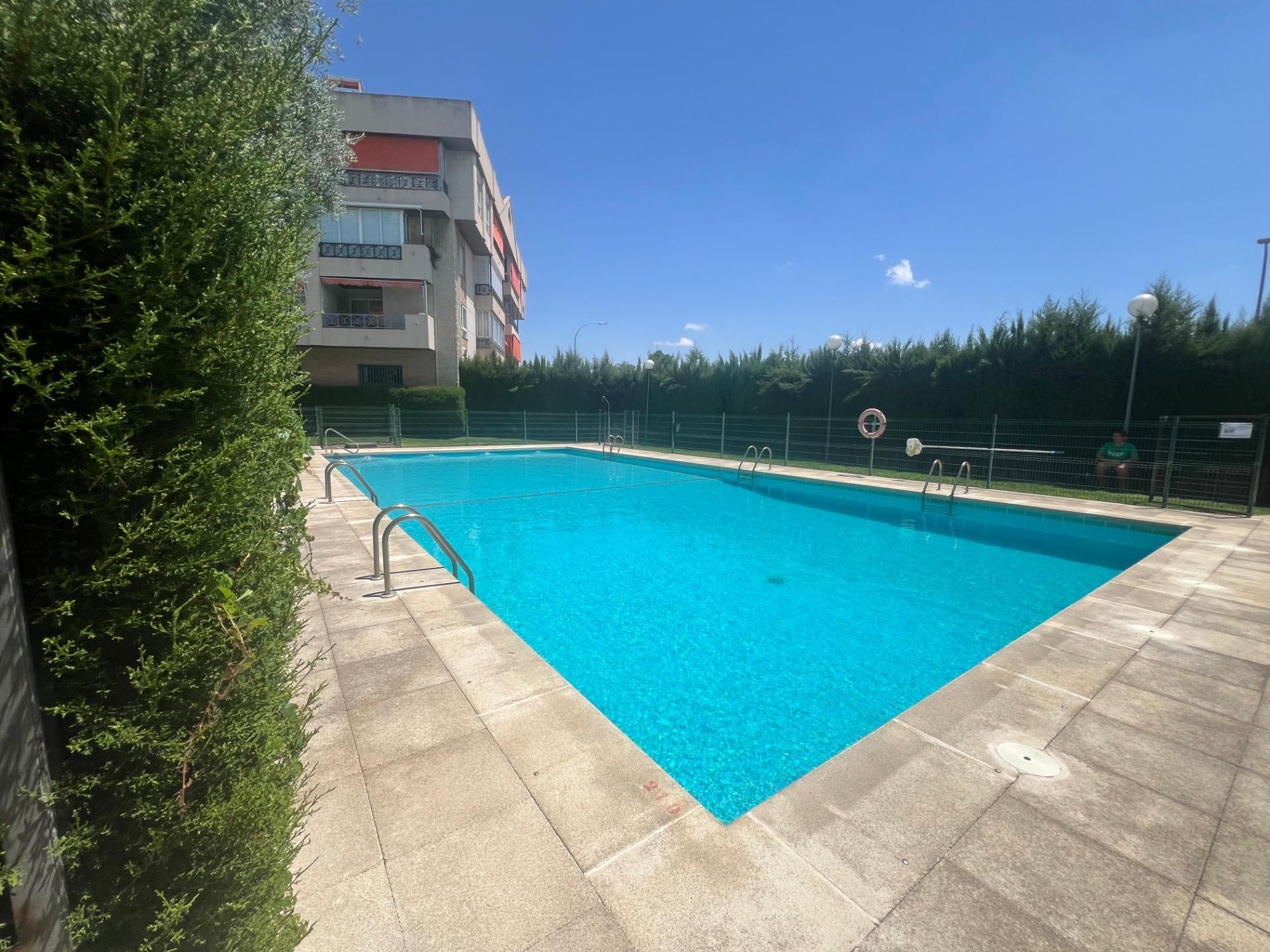 Piscina de Àtic en venda en Ciudad Real Capital amb Jardí privat, Terrassa i Traster
