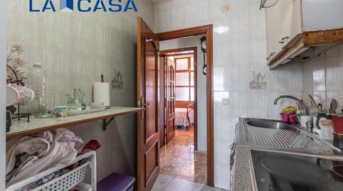 Foto 4 de Piso en venta en Calle San Basilio, Pradolongo,  Madrid Capital