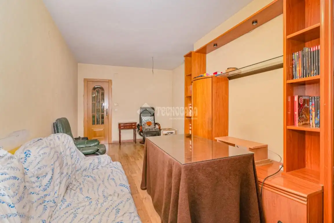 Habitación de Piso en venta en Granada con Calefacción