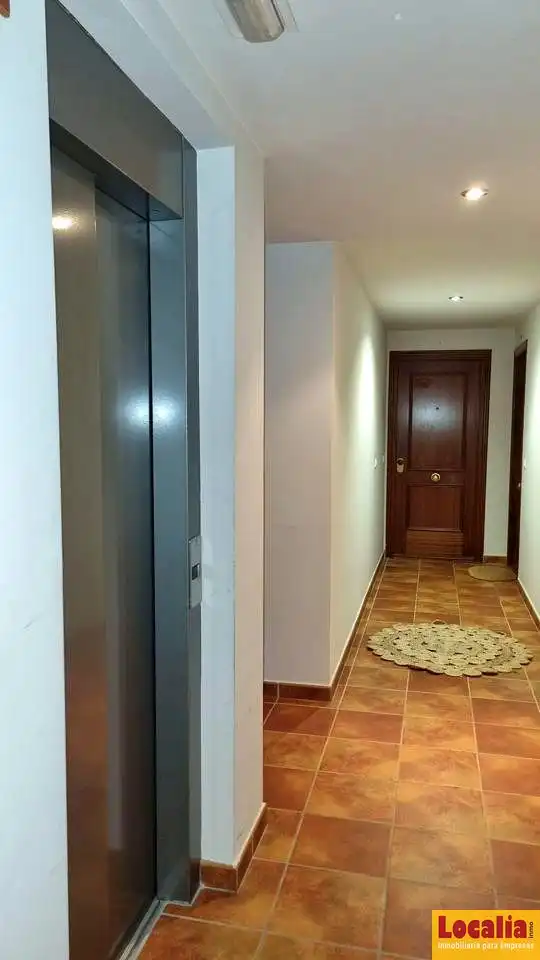 Immobles singulars amb ascensor en venda a Travesía de el Cantón, imagen 6