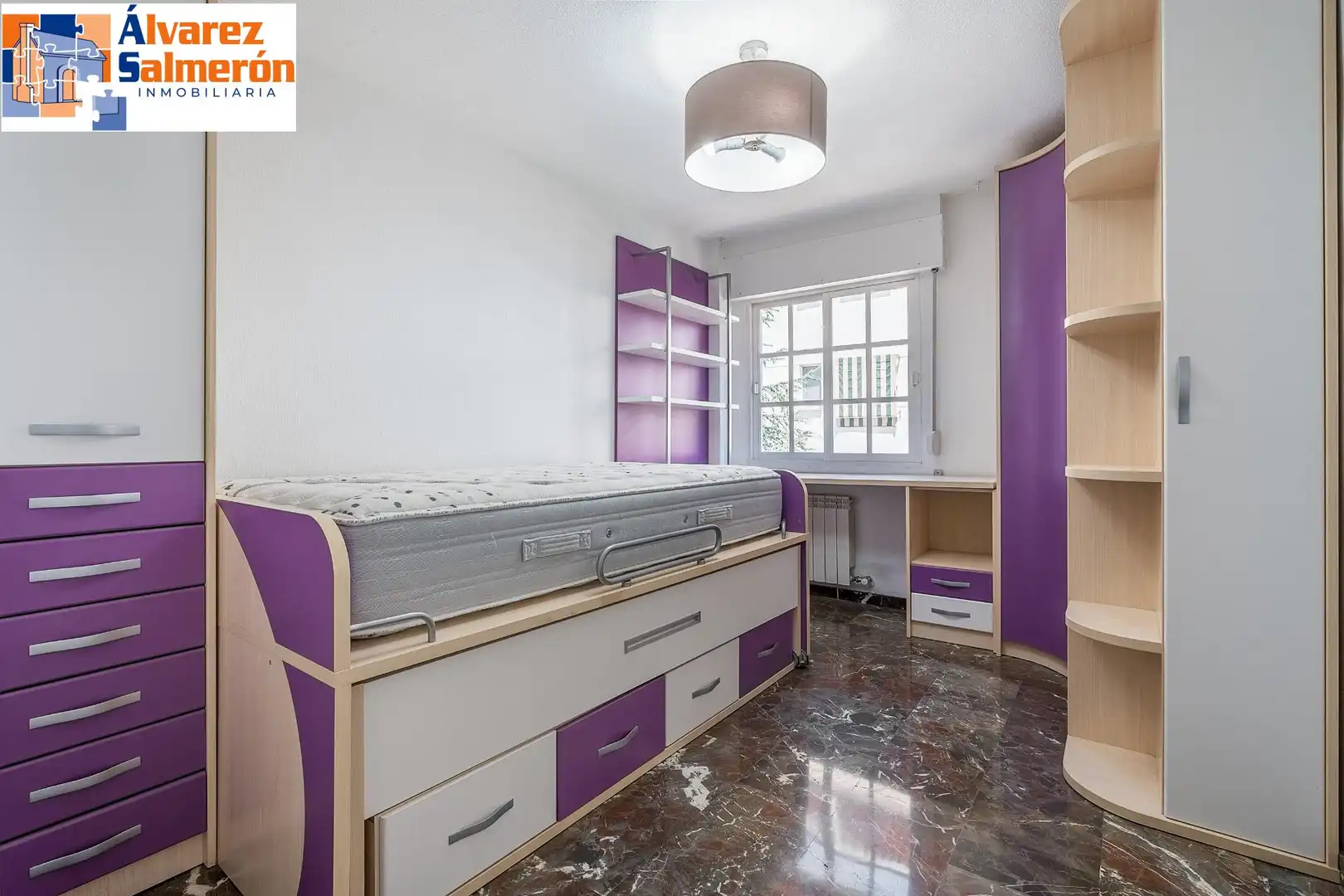 Habitación de Piso en venta en Granada con Aire acondicionado, Calefacción y Terraza