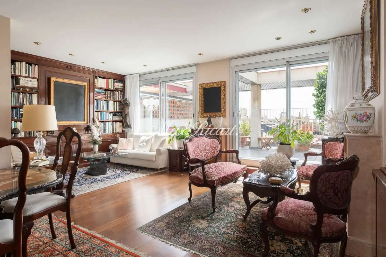 Sala de estar de Ático en venta en Barcelona con Aire acondicionado, Calefacción y Terraza