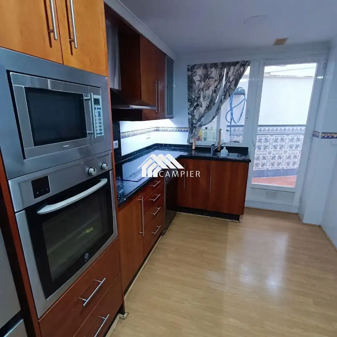 Küche von Wohnung zum Verkauf in Albacete mit Klimaanlage, Heizung und Terrasse