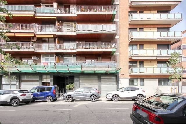 Local comercial en Venta en Font Verda