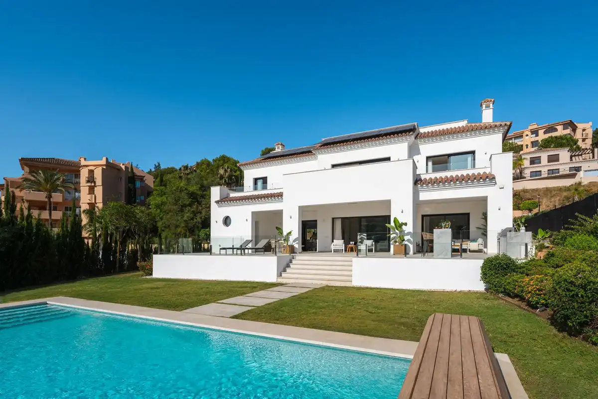 Villa con piscina in vendita a Elviria - Cabopino, imagen 3