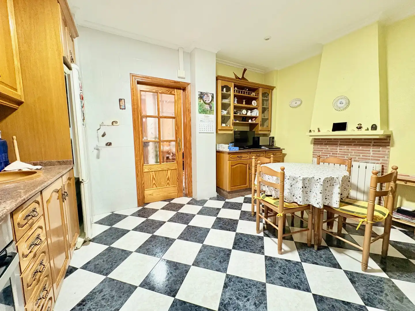 Cuina de Casa o xalet en venda en Benaguasil amb Aire condicionat, Terrassa i Forn