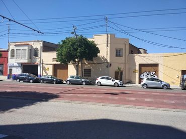 Industrial building for sale in Oeste