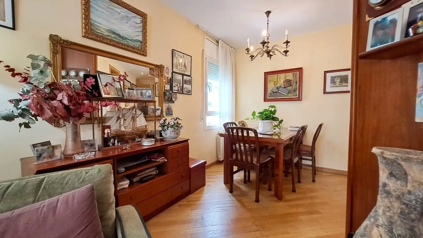 Dining room of Flat for sale in Tarragona  with Air Conditioner, Heating and Parquet flooring