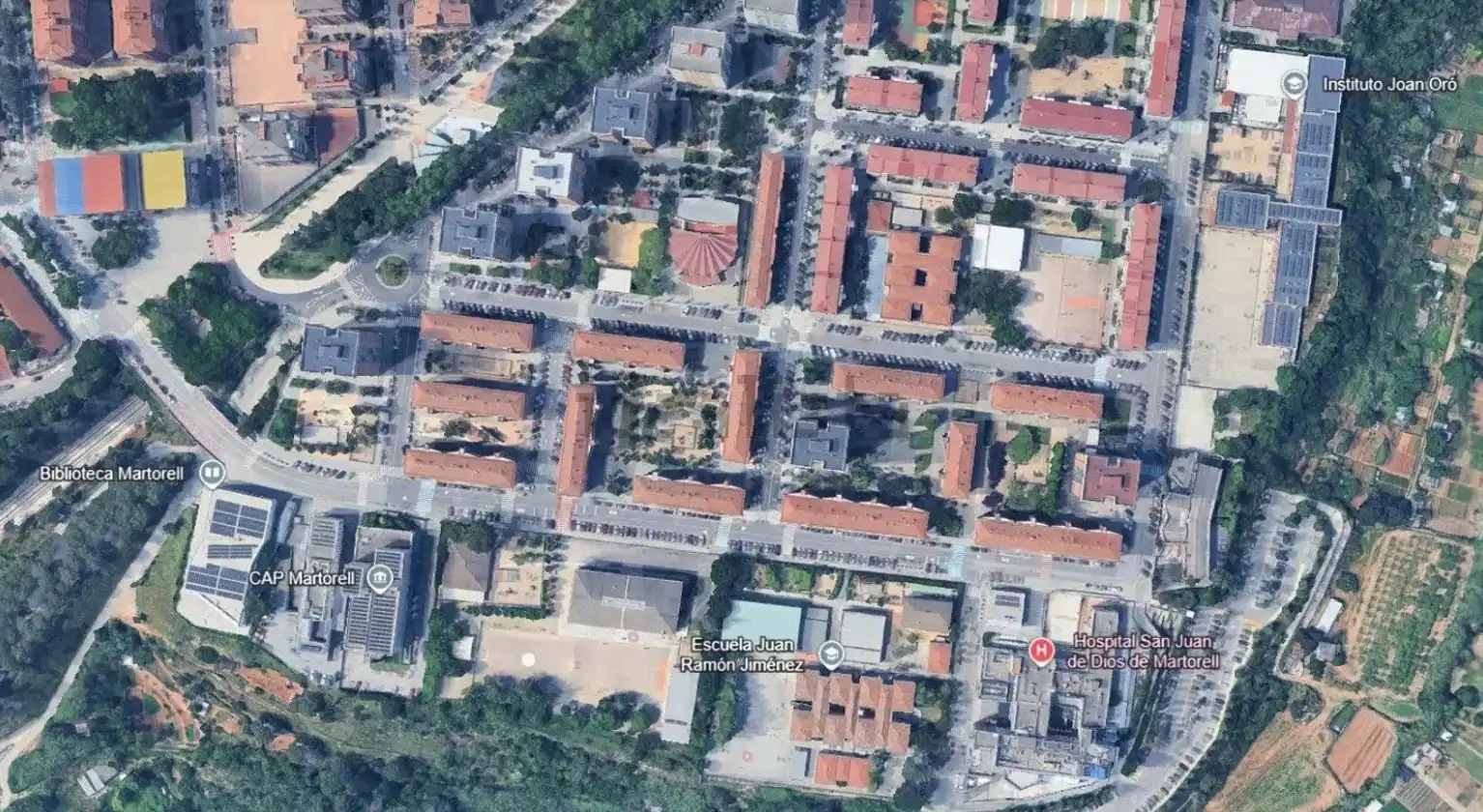 Appartamento con terrazza in vendita a Martorell, imagen 2