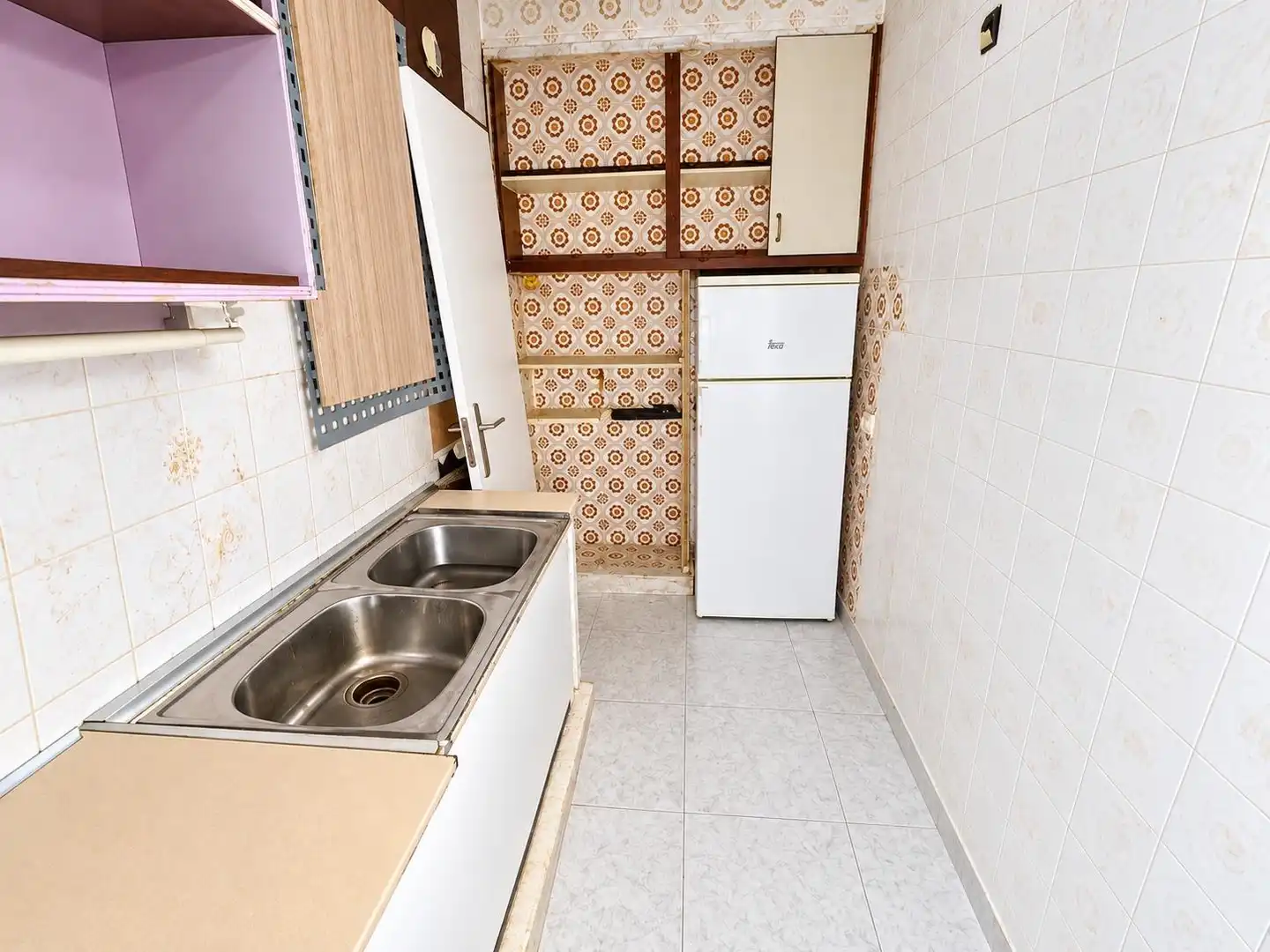Kitchen of Flat for sale in Llevant