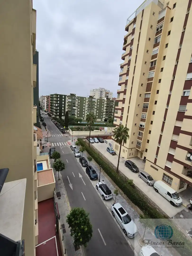 Exterior view of Flat for sale in Fuengirola  with Air Conditioner, Terrace and Community pool