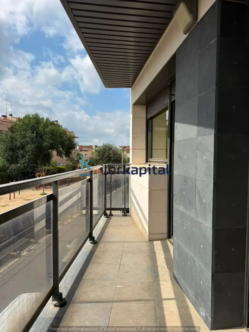 Balcony of Flat for rent in Rosselló  with Heating
