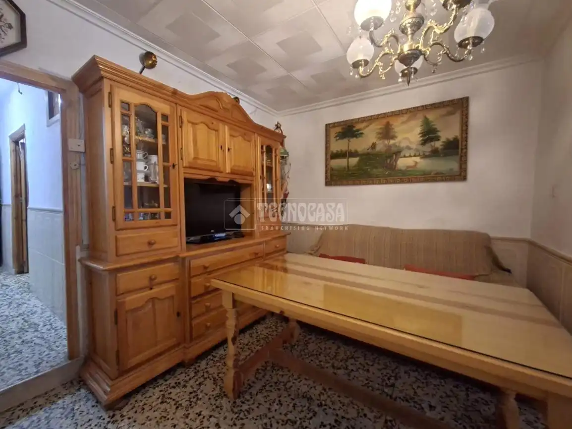 Sala d'estar de Casa adosada en venda en Valle del Zalabí amb Calefacció i Terrassa