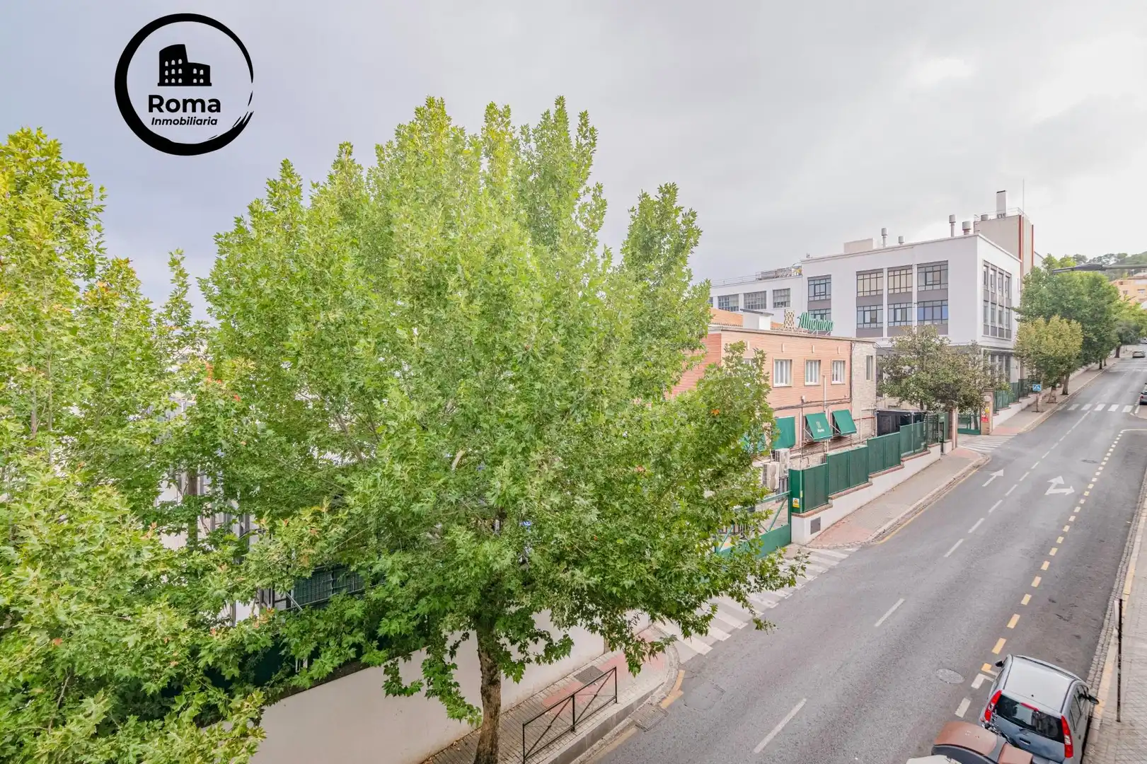 Vista exterior de Pis en venda en Albaicín