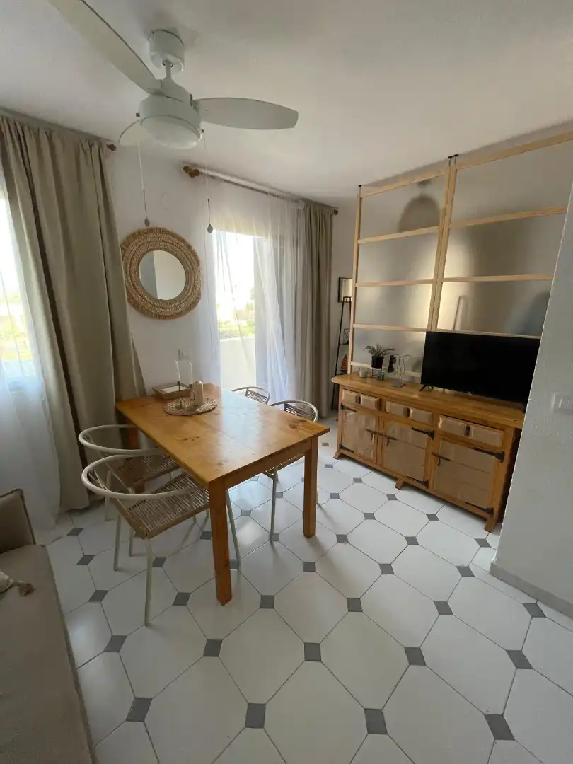 Sala d'estar de Apartament en venda en Peñíscola / Peníscola amb Calefacció, Terrassa i Moblat