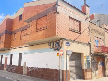 Terrenys i solars en venda a Doctor Ferran 18