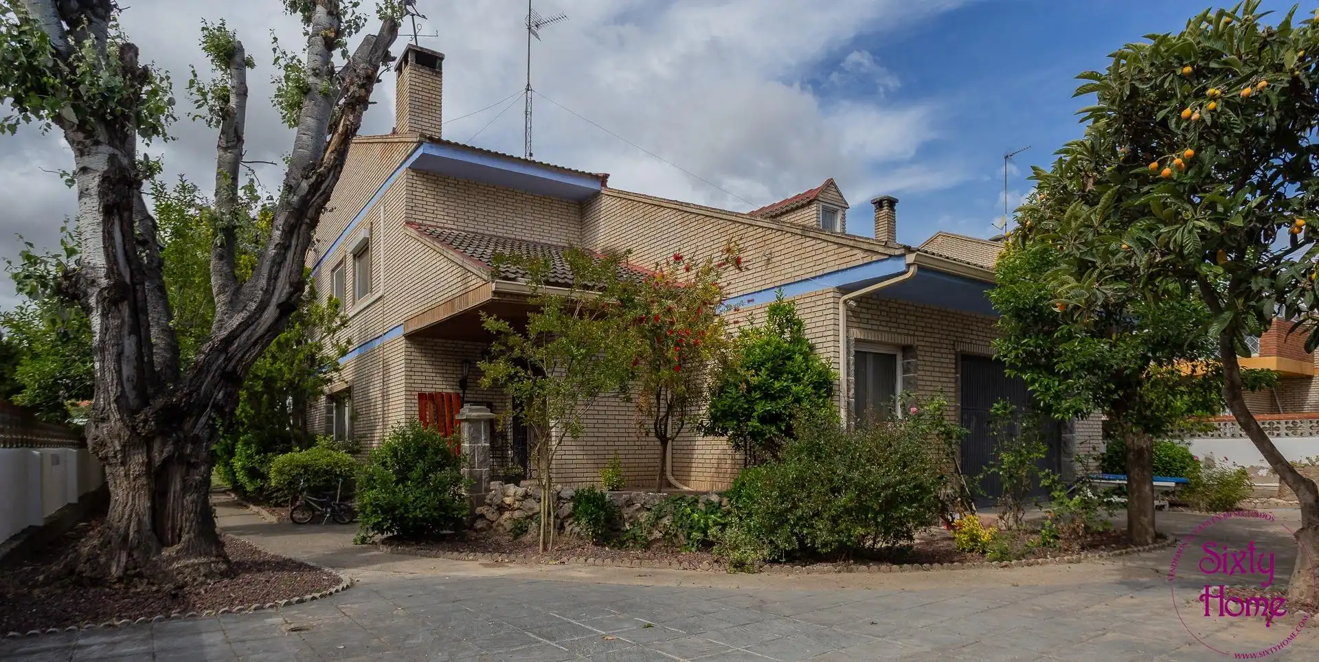 Vista exterior de Casa o chalet en venta en Cadrete con Aire acondicionado, Calefacción y Jardín privado