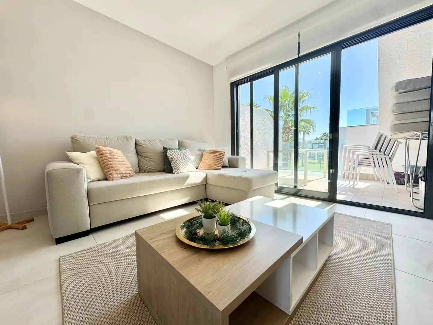 Penthouse with pool to rent in El Raso, imagen 5