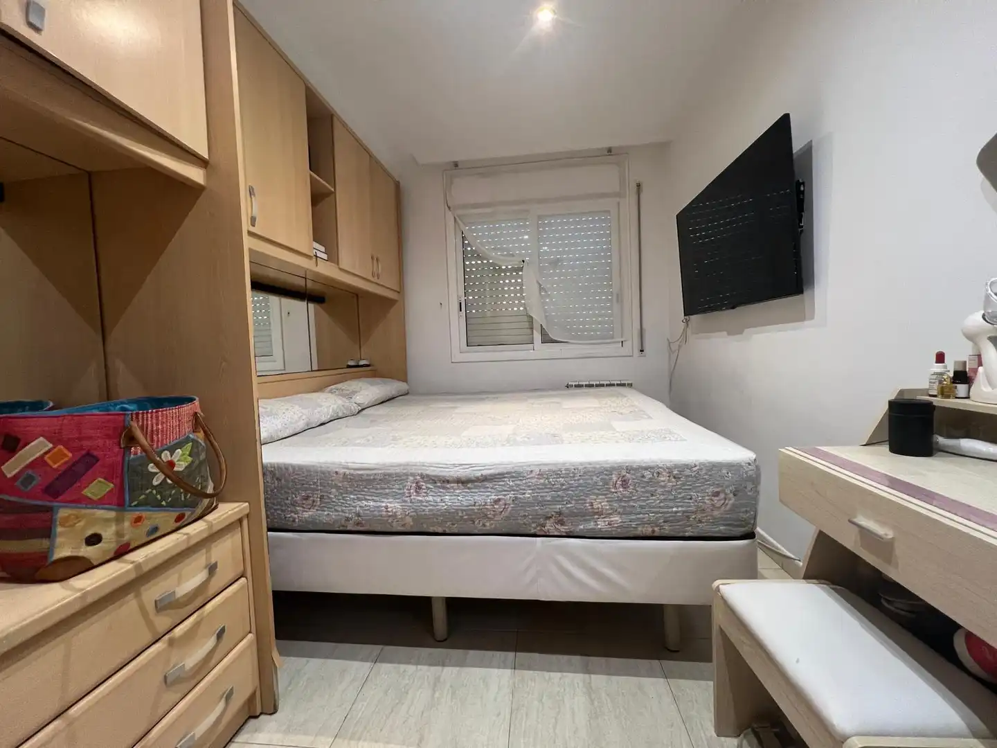 Habitación de Casa adosada en venta en Sant Martí de Tous con Calefacción, Trastero y Horno