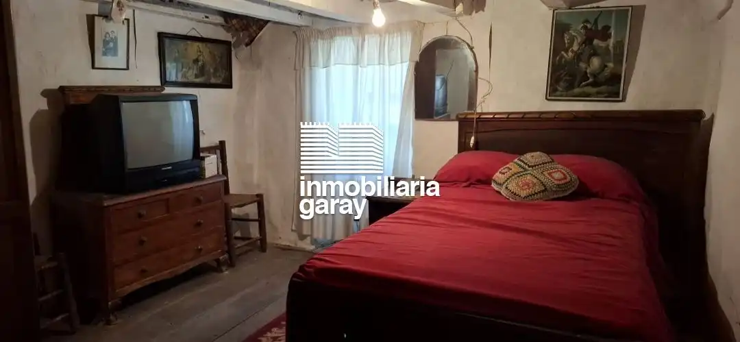 Houses for sale in Valle de Manzanedo  with Private garden