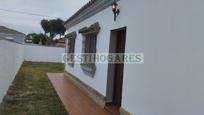 Vista exterior de Casa o xalet en venda en Chiclana de la Frontera