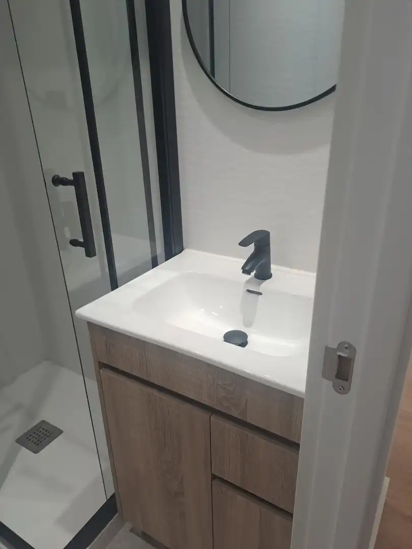 Bathroom of Flat for sale in Móstoles  with Air Conditioner, Heating and Terrace