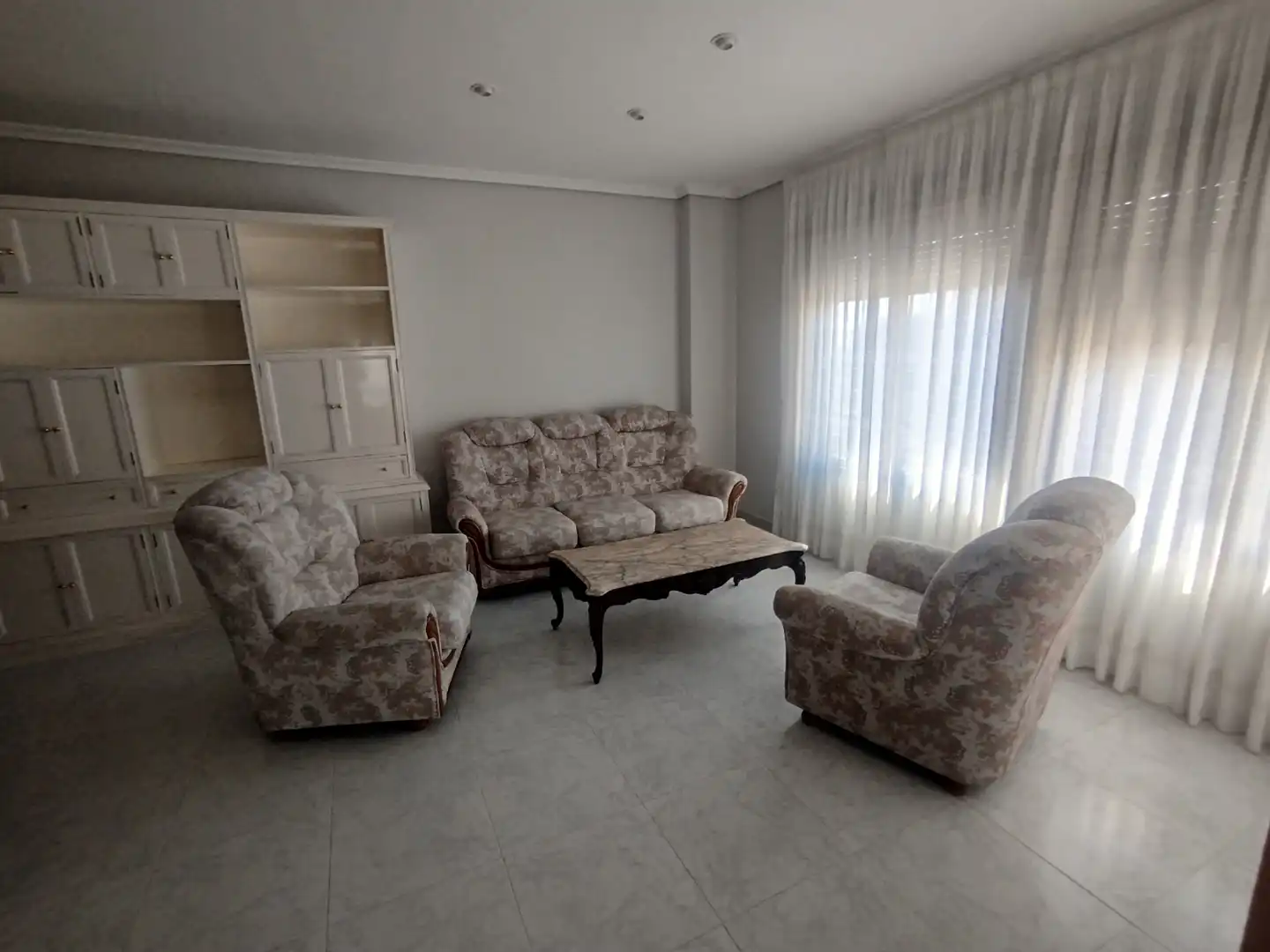 Living room of Flat for rent in Castellón de la Plana / Castelló de la Plana  with Heating, Furnished and Oven