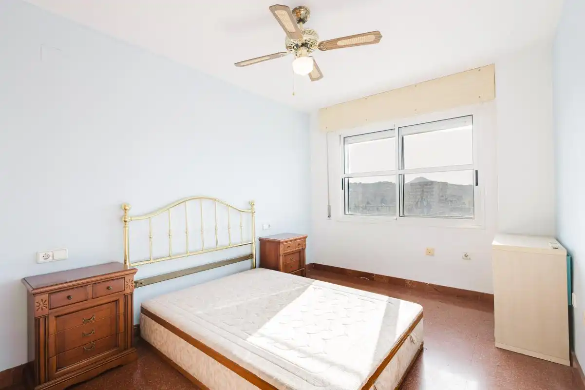 Habitación de Piso en venta en Málaga con Aire acondicionado, Calefacción y Piscina