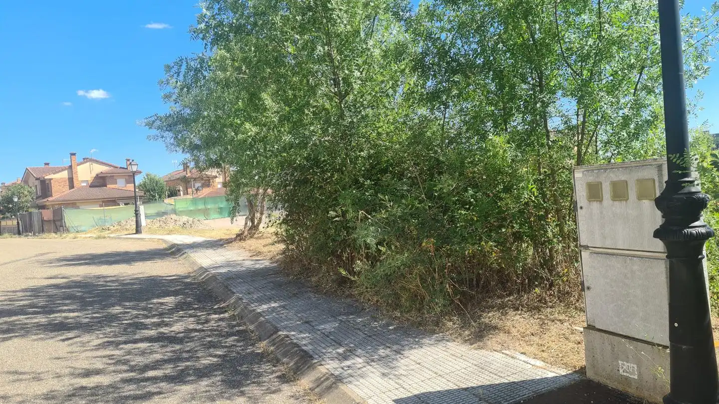 Residential for sale in La Adrada 
