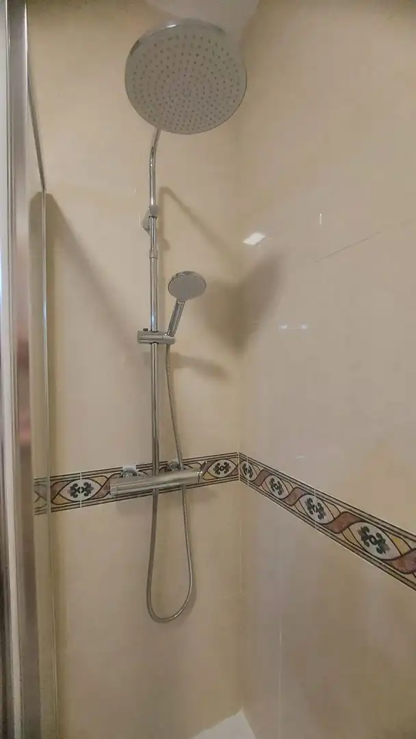 Baño de Piso en venta en Jaén con Aire acondicionado, Calefacción y Amueblado