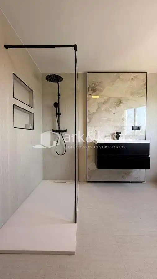 Baño de Casa o chalet de alquiler en Sagunto / Sagunt con Aire acondicionado, Jardín privado y Terraza