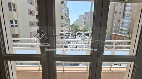 Foto 5 de Piso en venta en Paseo Marítimo - San José - La Laguna, Cádiz Capital