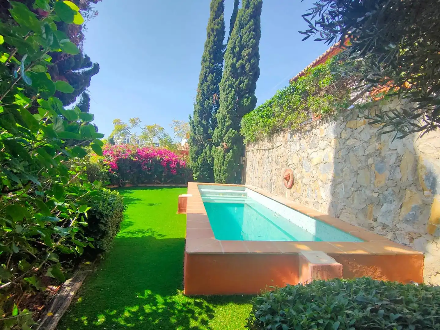 Piscina de Casa adosada de lloguer en Marbella amb Terrassa