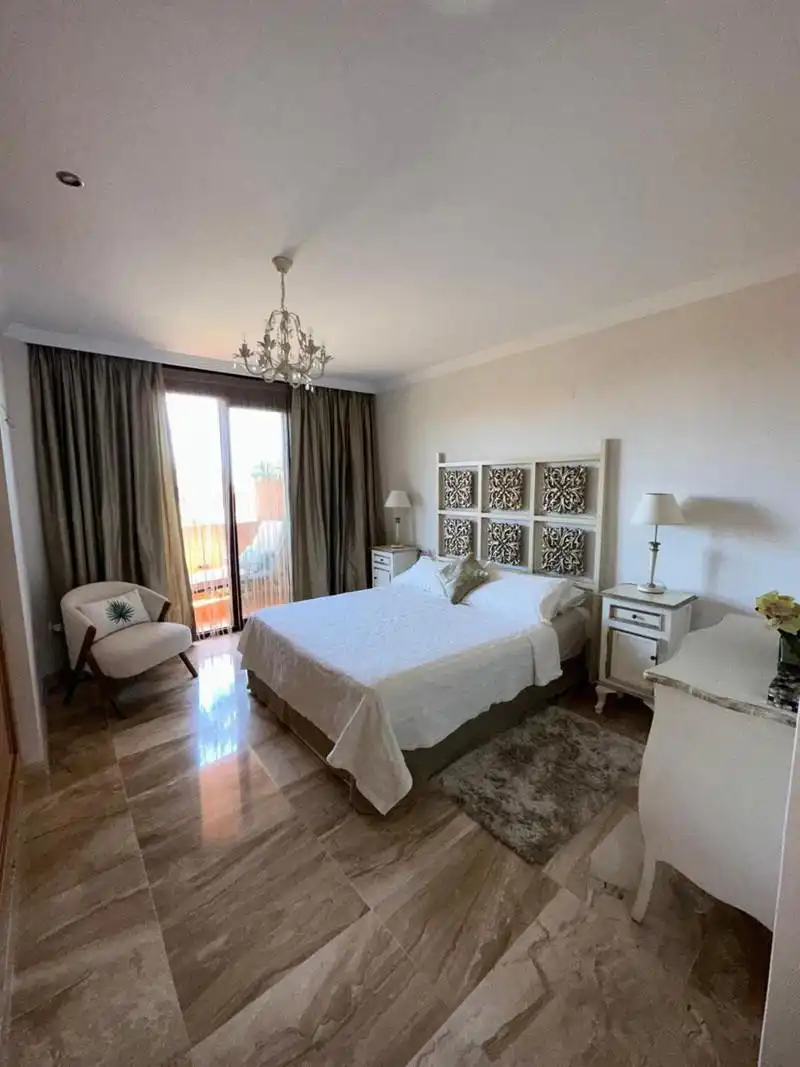 Schlafzimmer von Wohnungen zur Miete in Selwo