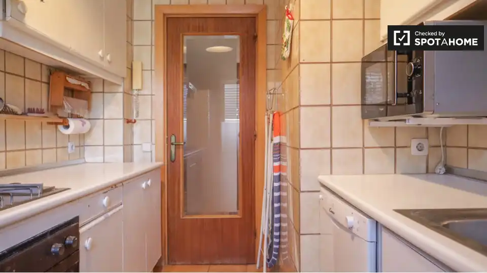 Flat with terrace to rent in Chamartín, imagen 12