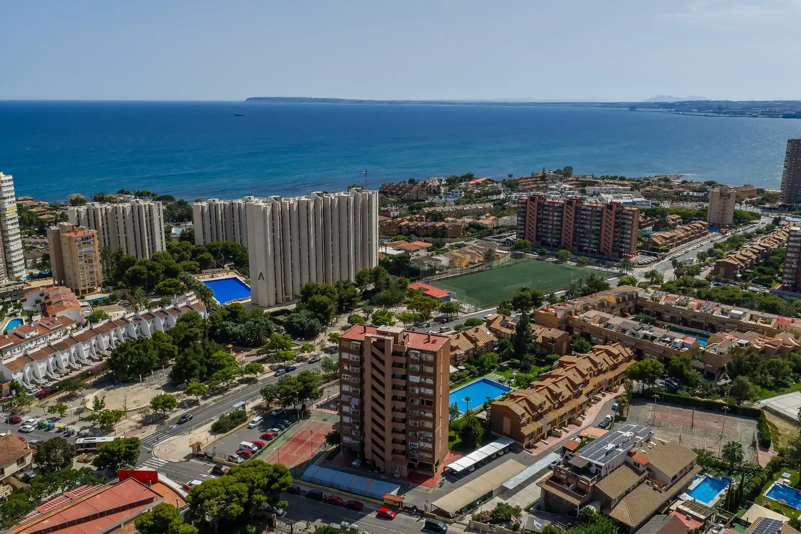 Vista exterior de Apartamento en venta en Alicante / Alacant con Piscina comunitaria