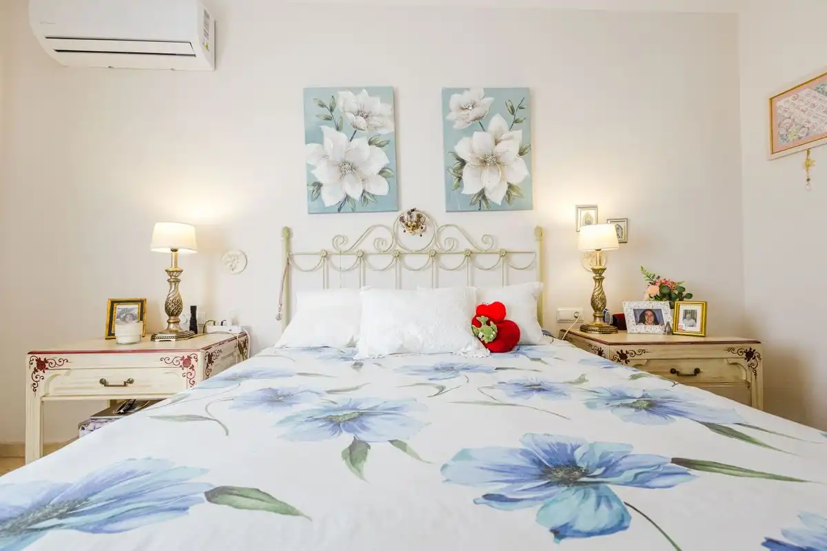 Flat with terrace for sale in Calle Pedro de Villandrado, imagen 18