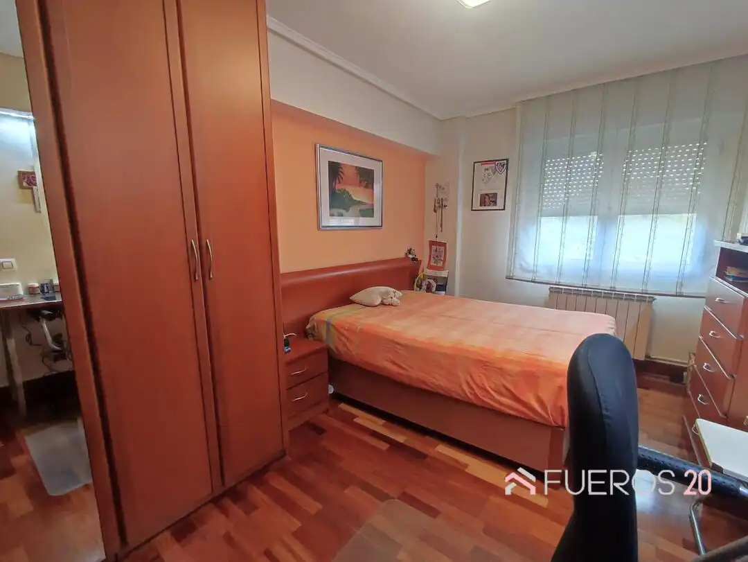 Bedroom of Flat for sale in Rontegui - Pormetxeta