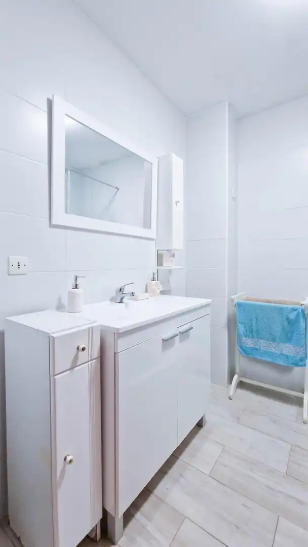 Badezimmer von Wohnung zur Miete in Badajoz mit Möbliert und Balkon