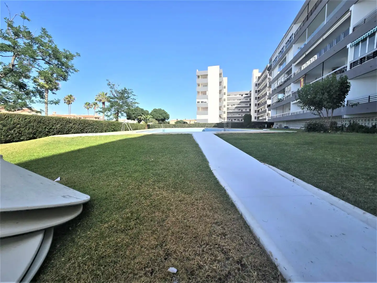 Parkplatz von Wohnung zum Verkauf in Torremolinos mit Privatgarten, Terrasse und Gemeinschaftspool