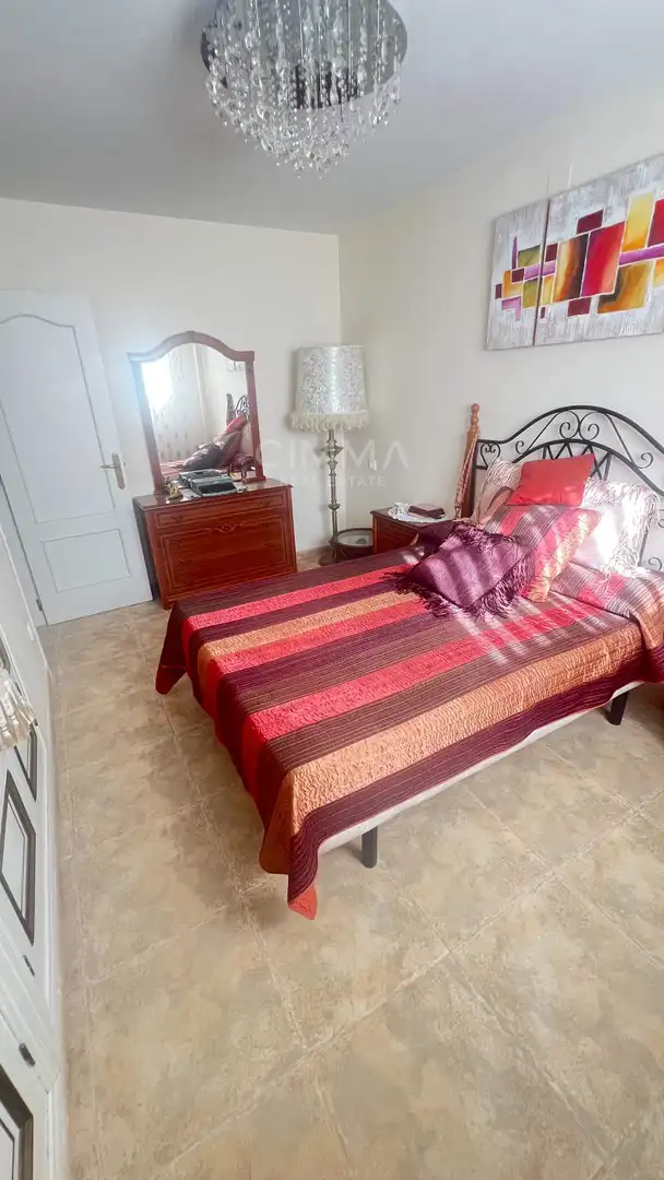 Habitación de Casa o chalet en venta en La Nucia con Aire acondicionado, Jardín privado y Terraza