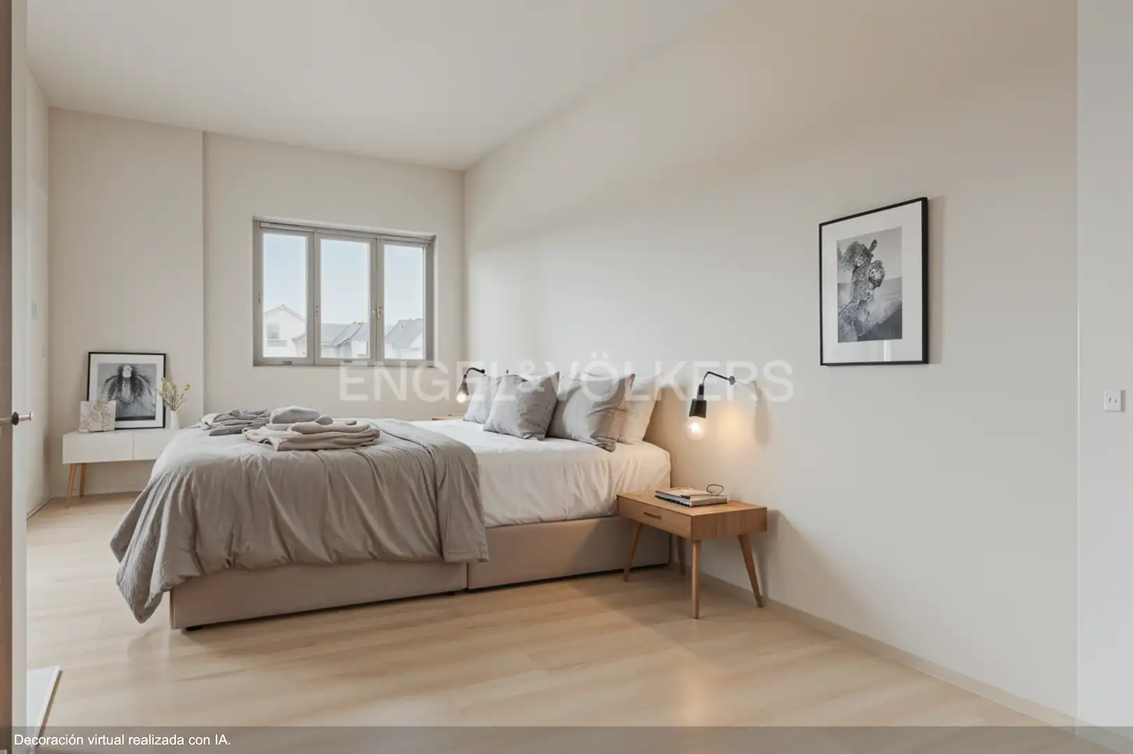 Bedroom of Flat for sale in Sevilla  with Air Conditioner and Heating