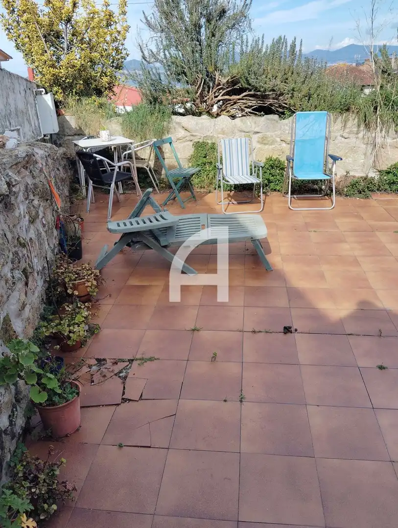 Terrassa de Casa o xalet en venda en Vigo  amb Calefacció, Terrassa i Traster