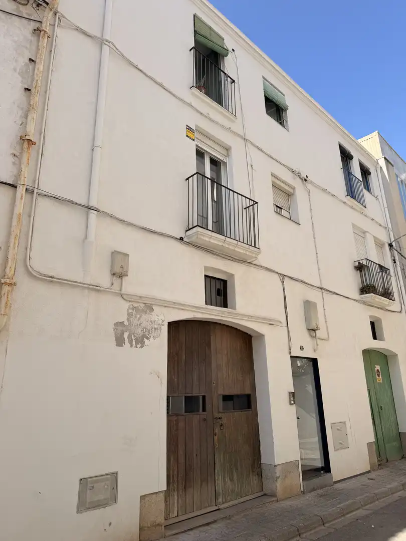 Vista exterior de Piso en venta en Vilanova i la Geltrú con Calefacción
